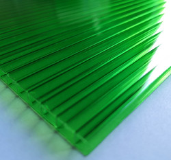 Сотовый поликарбонат, 4 мм зеленый тепличный 2,1х3м(0,52 кг/м.2)